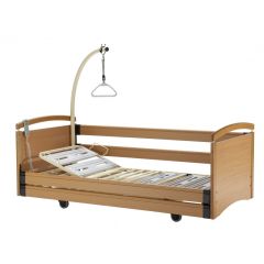 Hoitosänky Boiserie I päädyllä